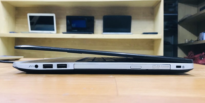 Laptop ASUS K46