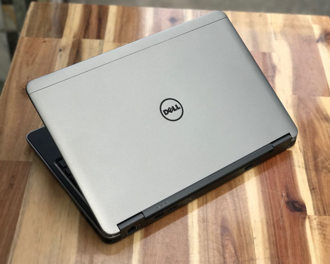 Bán Laptop dell latitude e7240 core i5