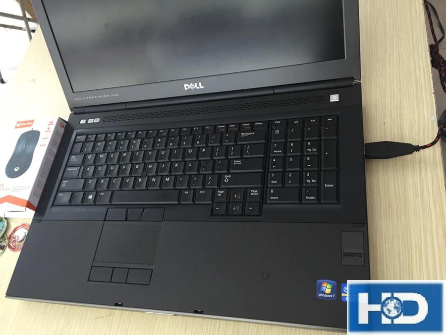 Laptop cũ Dell Precision M6700  i7, RAM 8GB