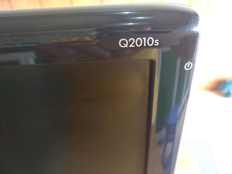 Màn hình HP Compaq Q2010s