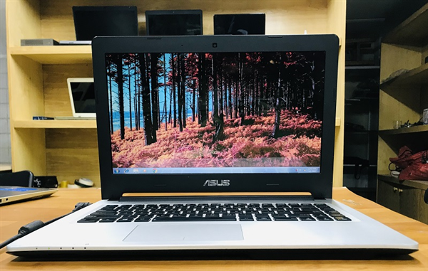 Laptop ASUS K46 Core i3 3217U